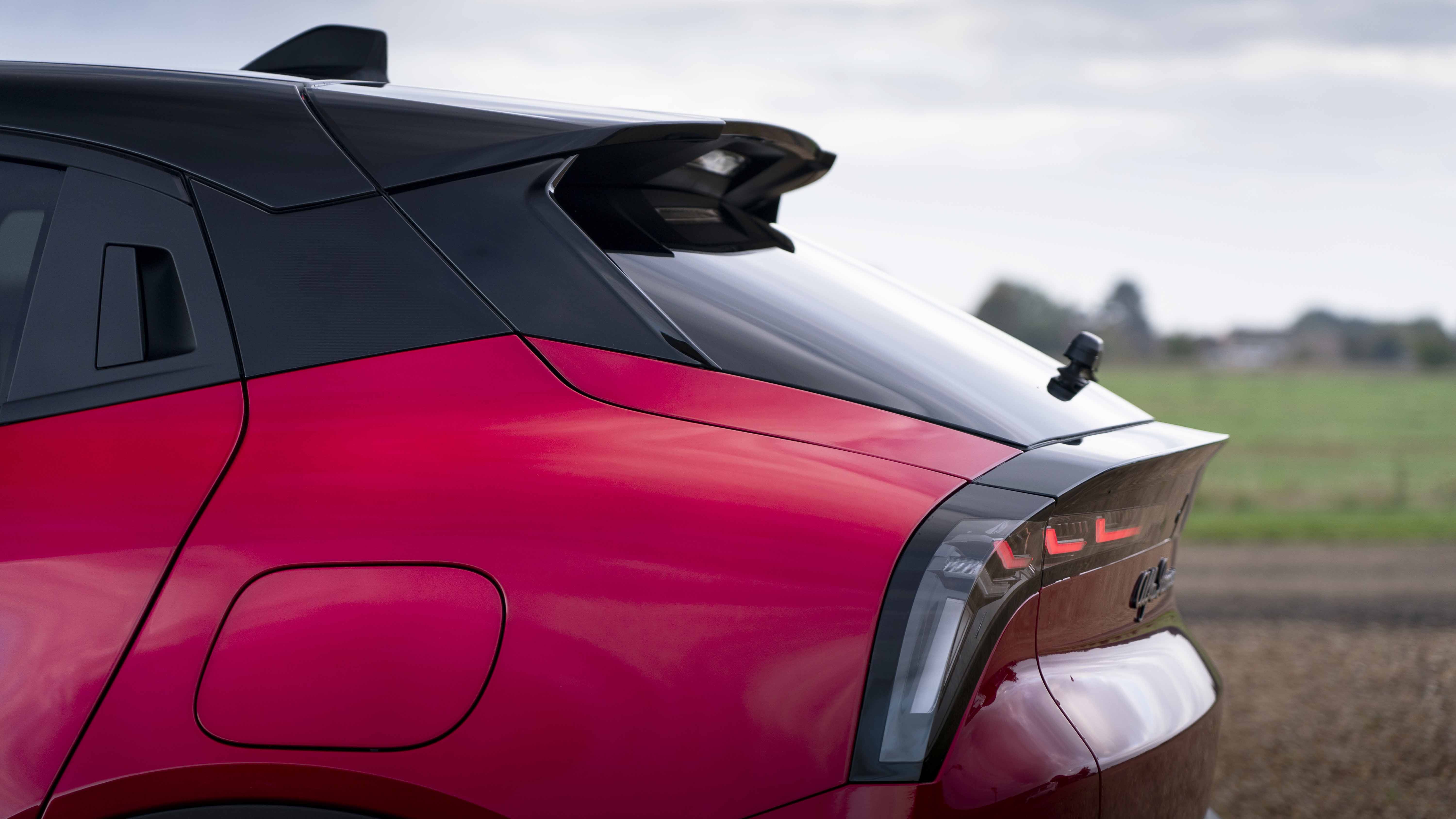 Alfa Romeo Junior Elettrica exterior rear side static