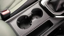 Kia Sportage interior cupholders