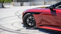 Aston Martin DB12