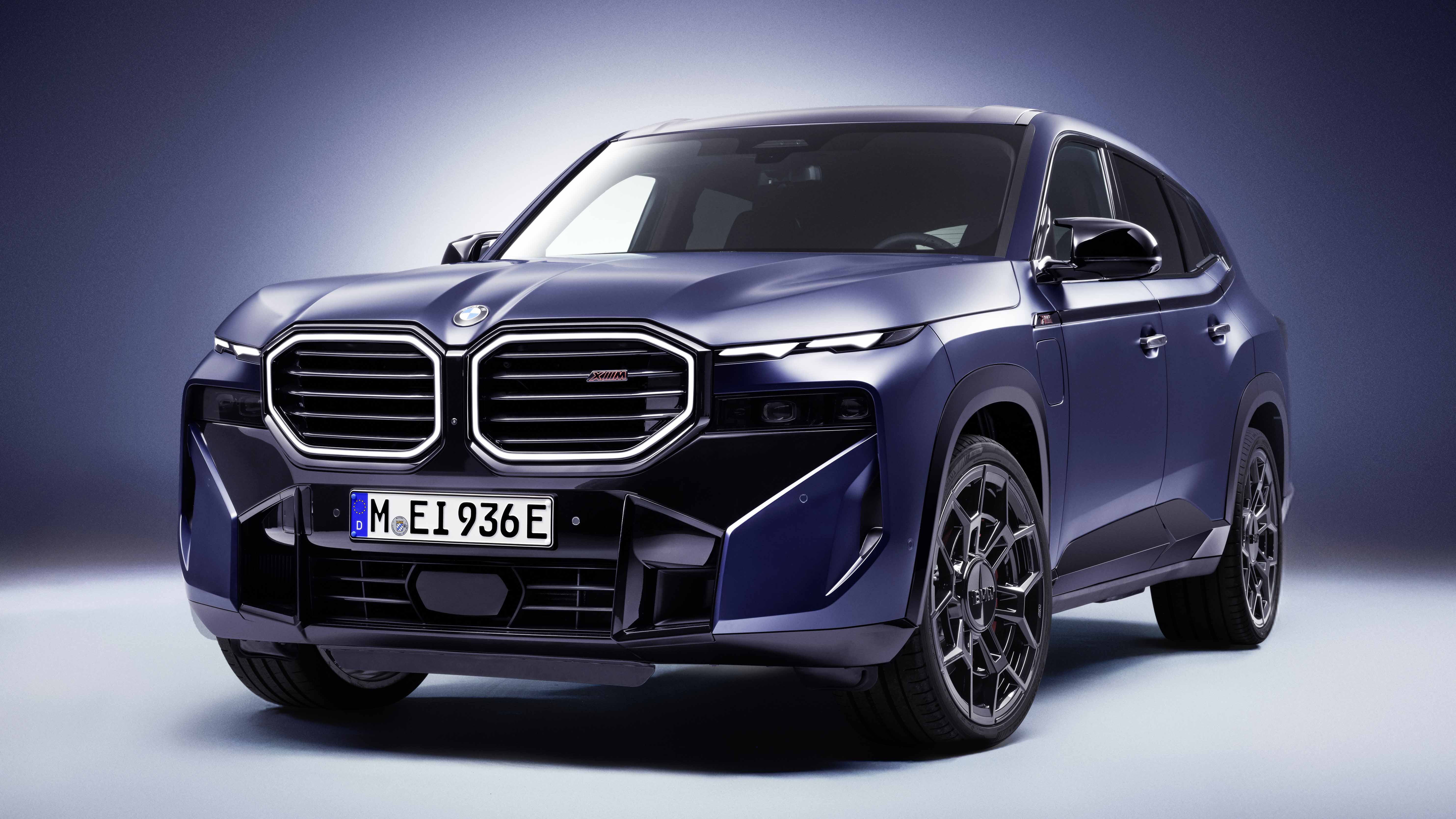 BMW XM