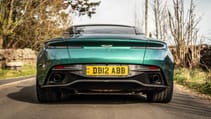 Aston Martin DB12 
