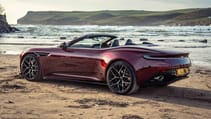 Aston Martin DB12 Volante