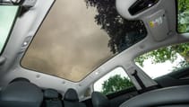 MG IM5 sunroof
