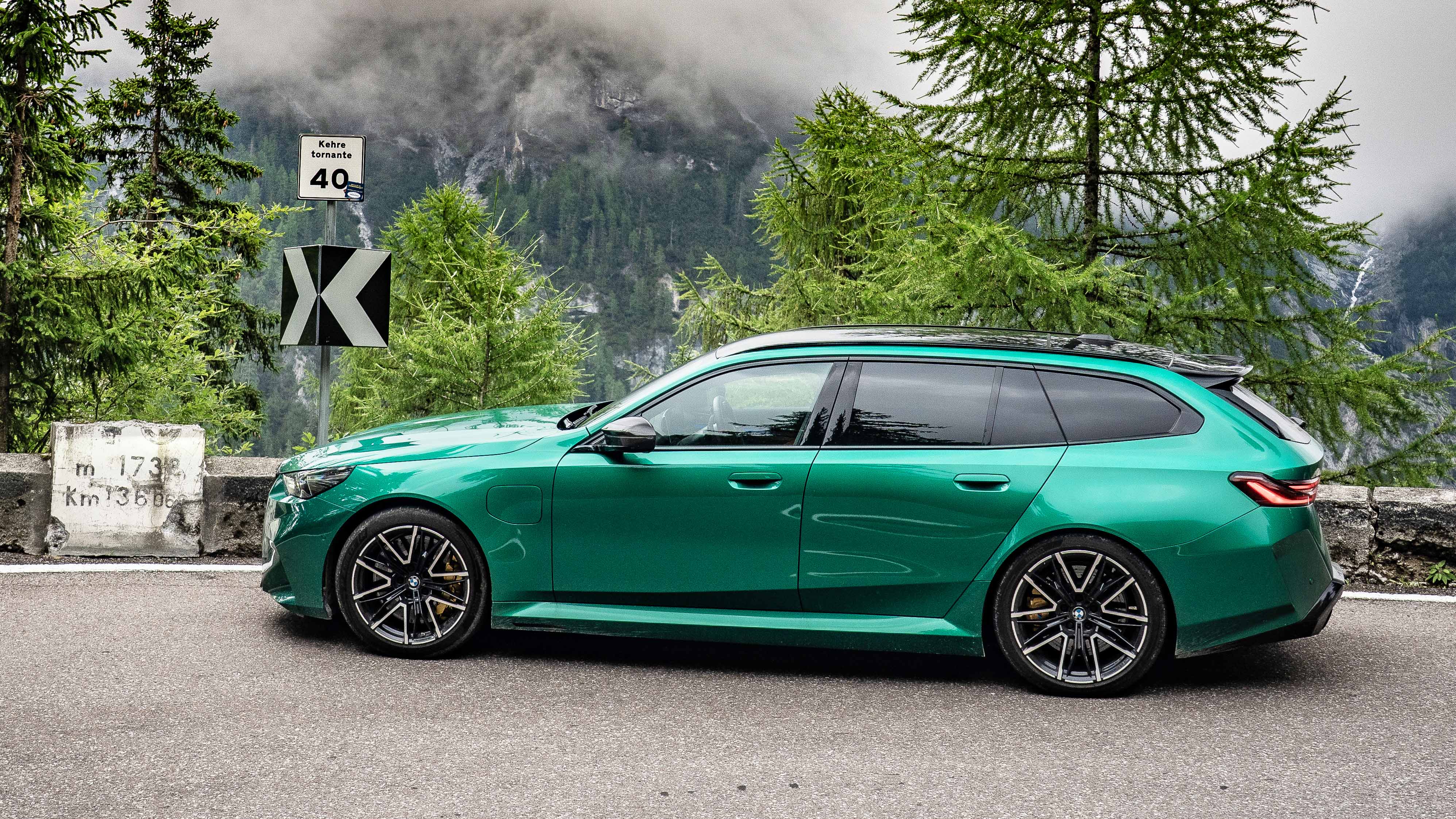 BMW M5 Touring 