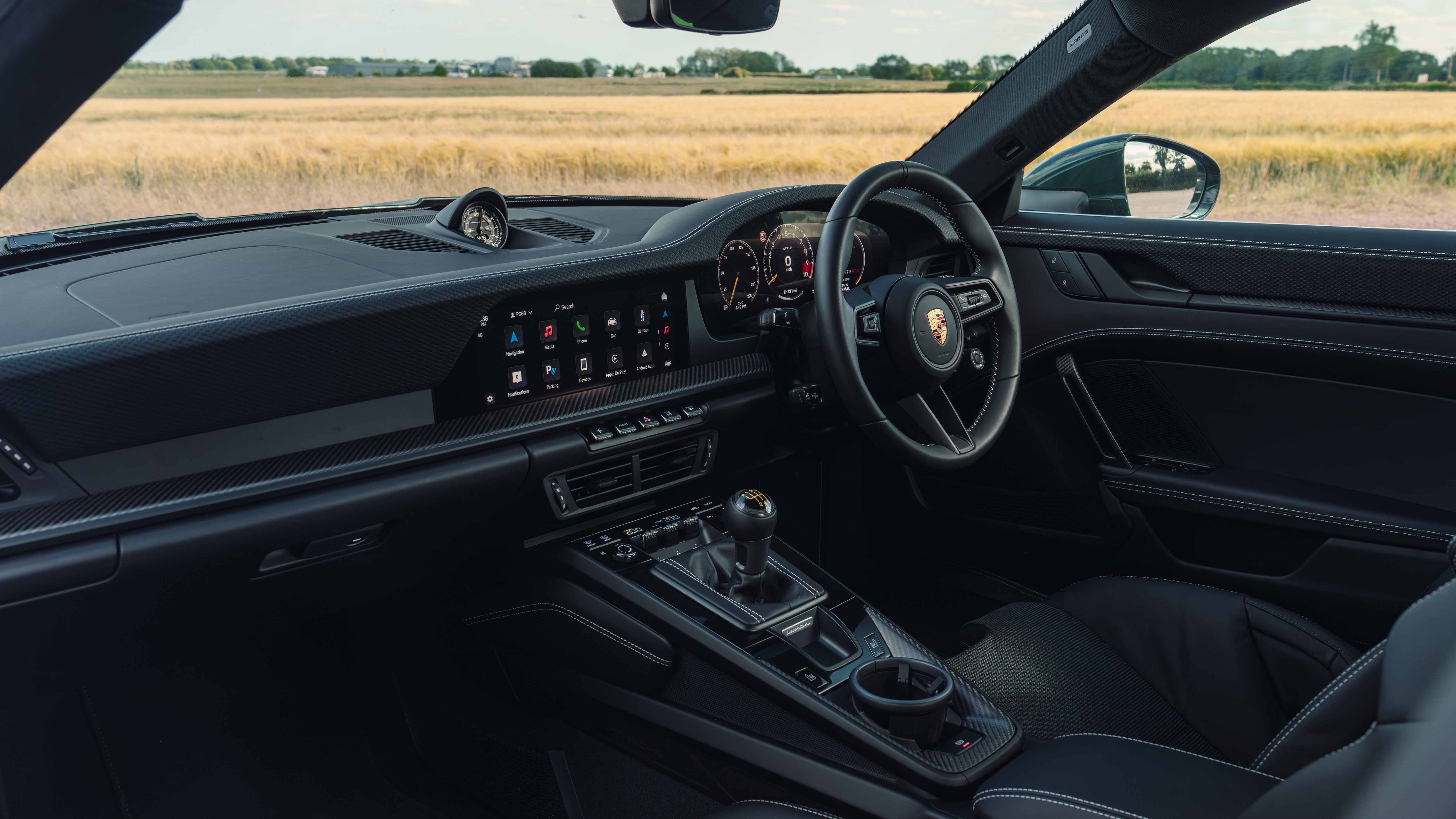 Porsche 911 GT3 (992.2) interior front