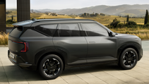 Static rear shot of Kia EV5 GT Line trim