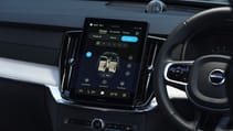 Volvo XC90 screen