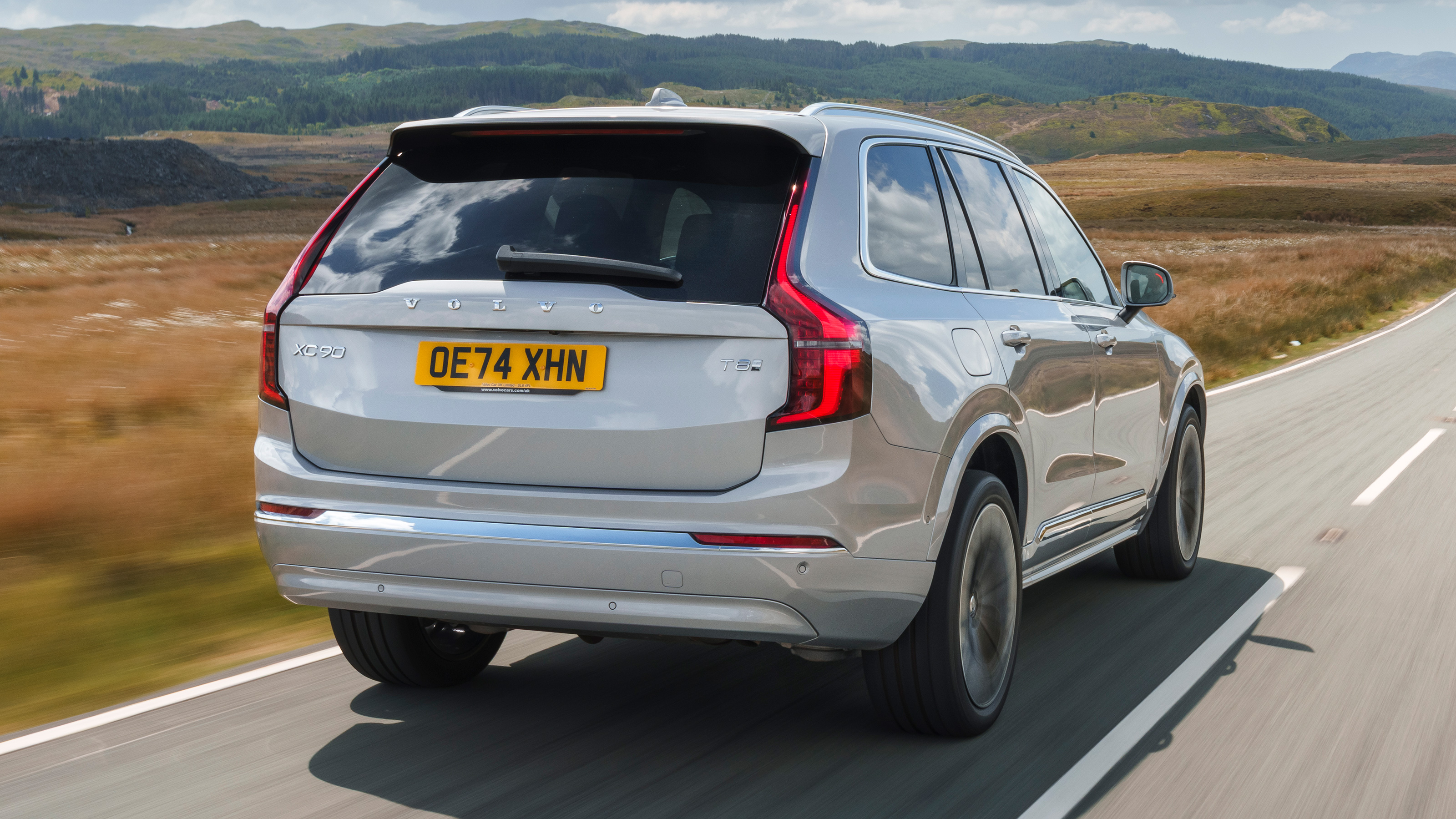 Volvo XC90 rear