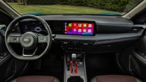 Nissan Kicks interior front