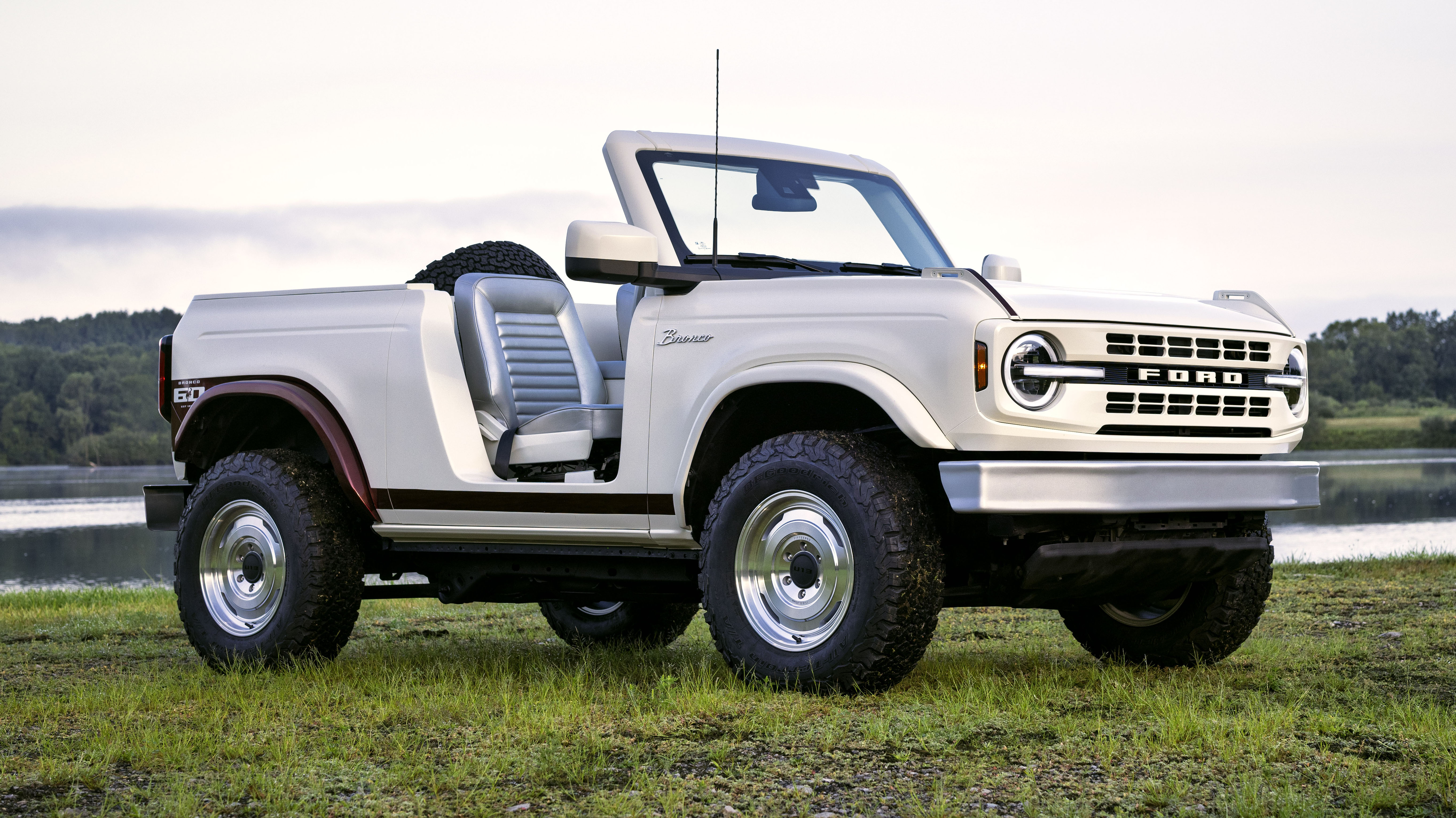 Ford Bronco Roadster Concept revealed