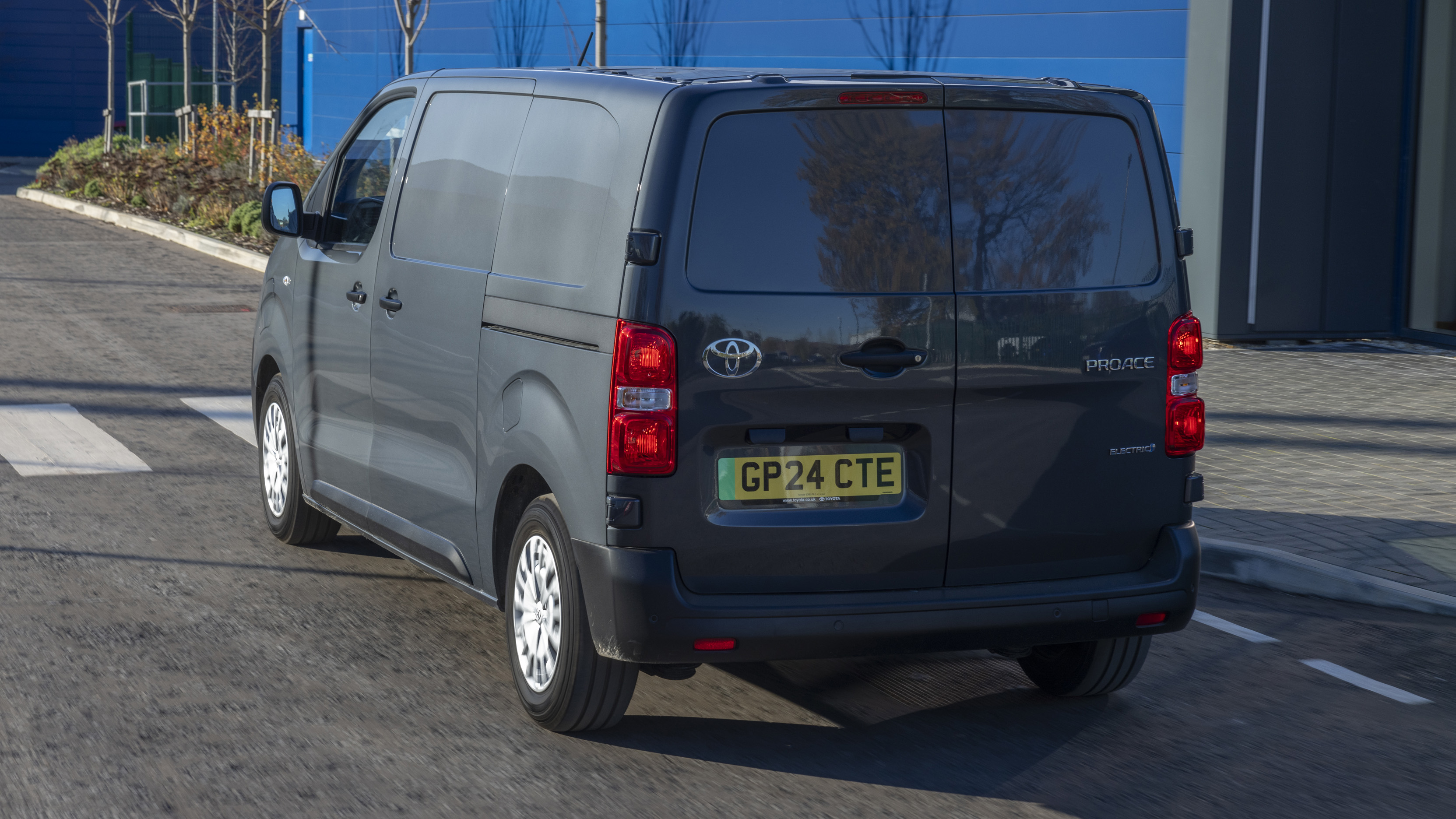 Toyota Proace review Top Gear 2025
