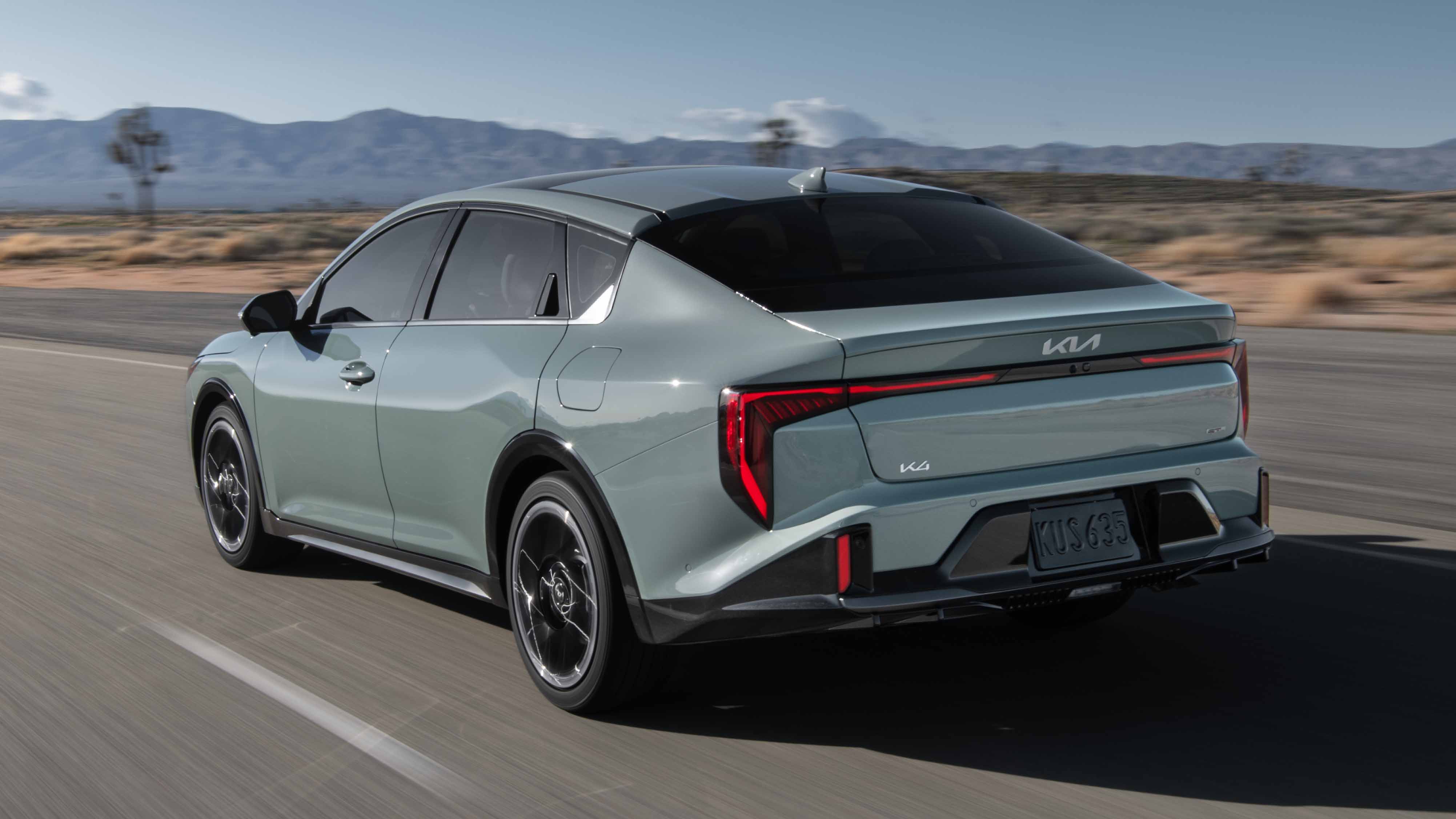Kia K4 exterior rear