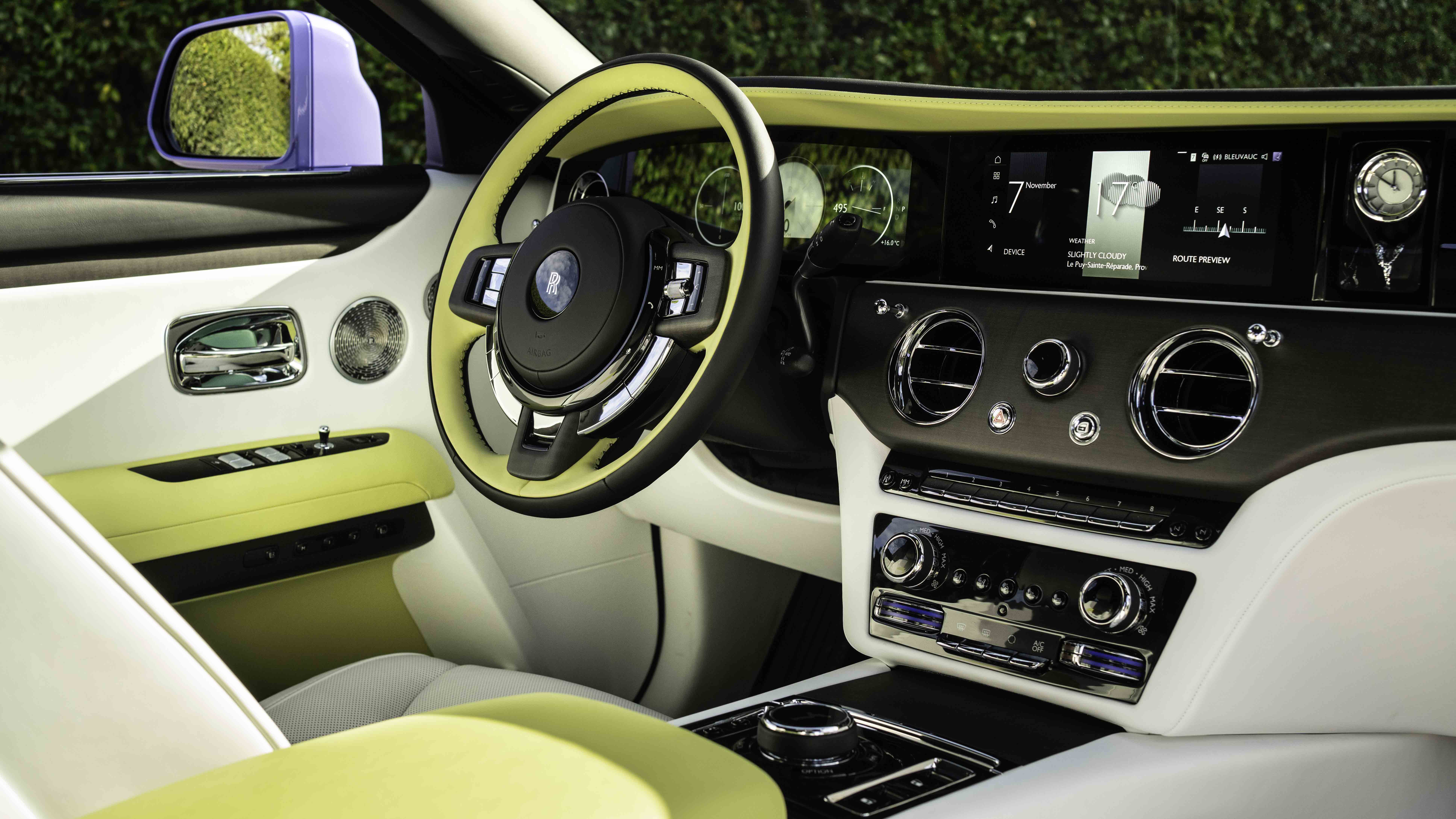 Rolls-Royce Ghost Series II interior front