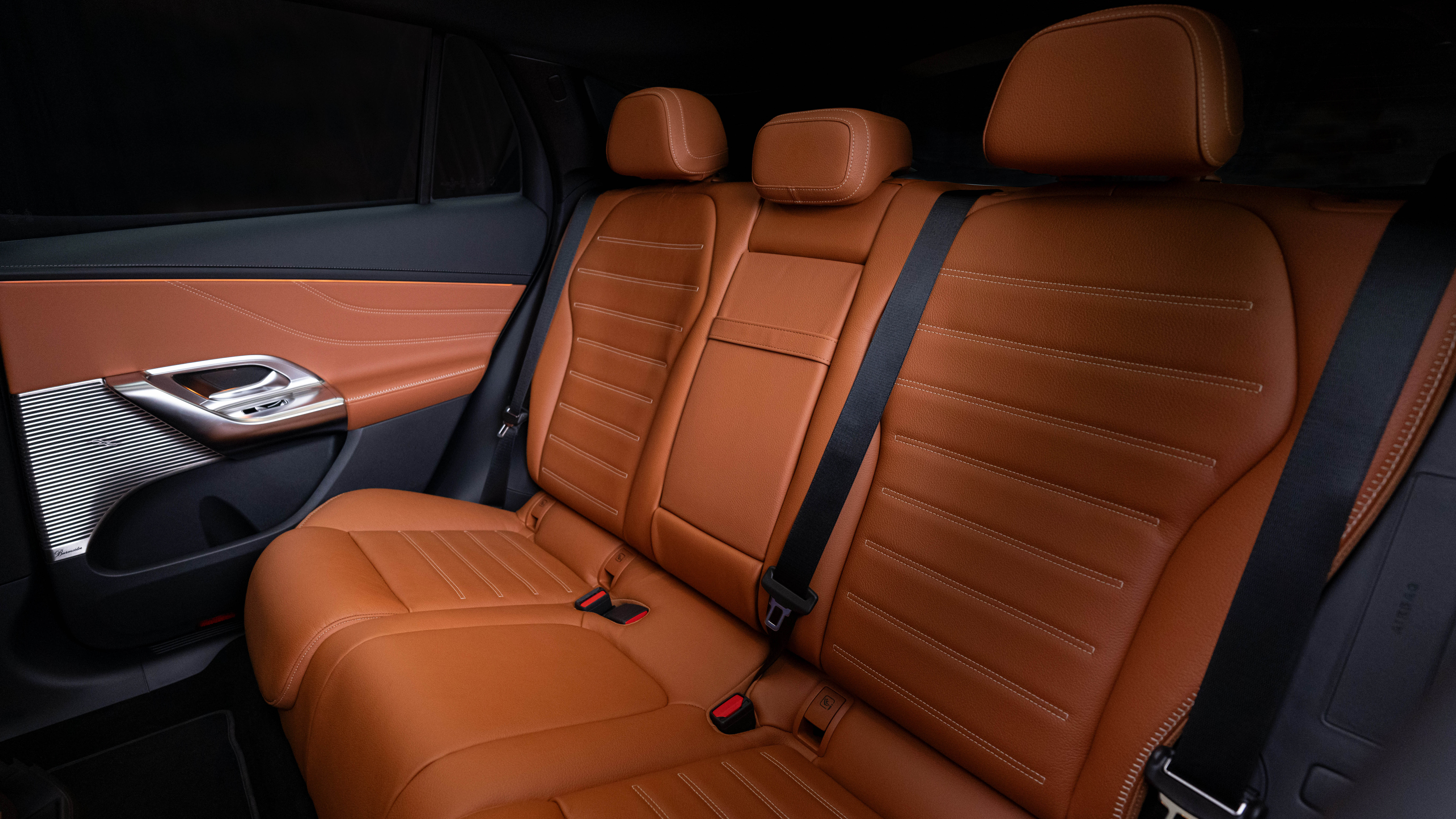 Mercedes-Benz GLC with EQ Technology Top Gear