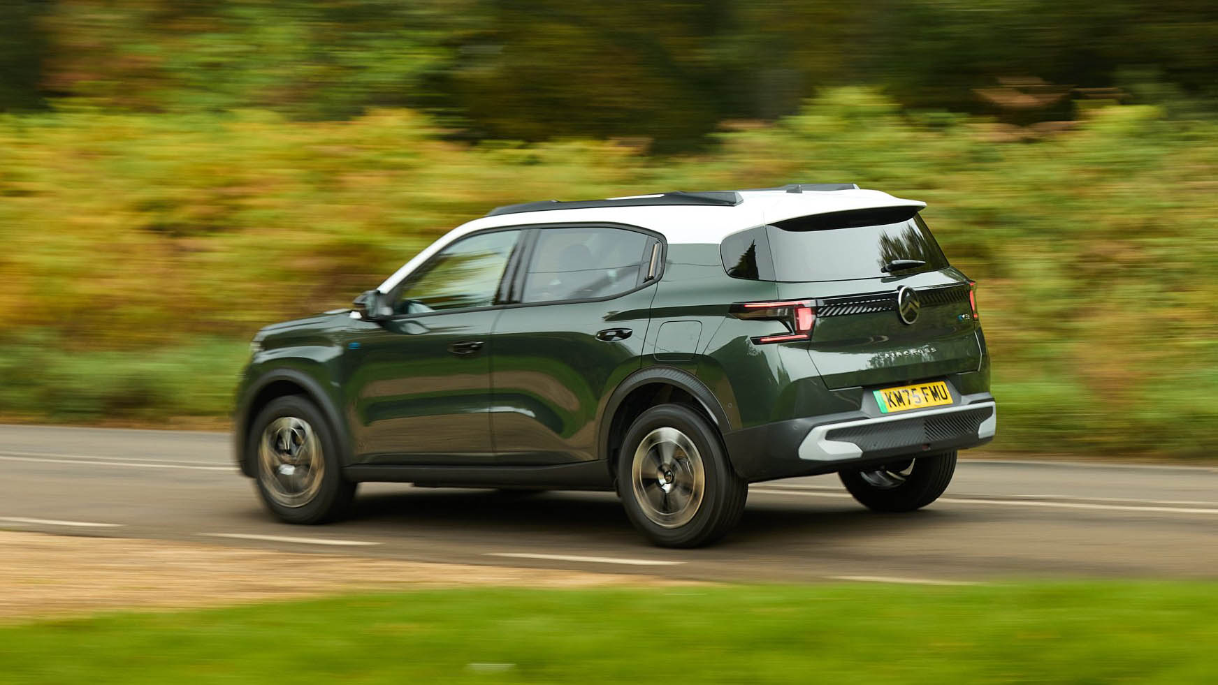 2025 Citroen C3 Aircross review green rear