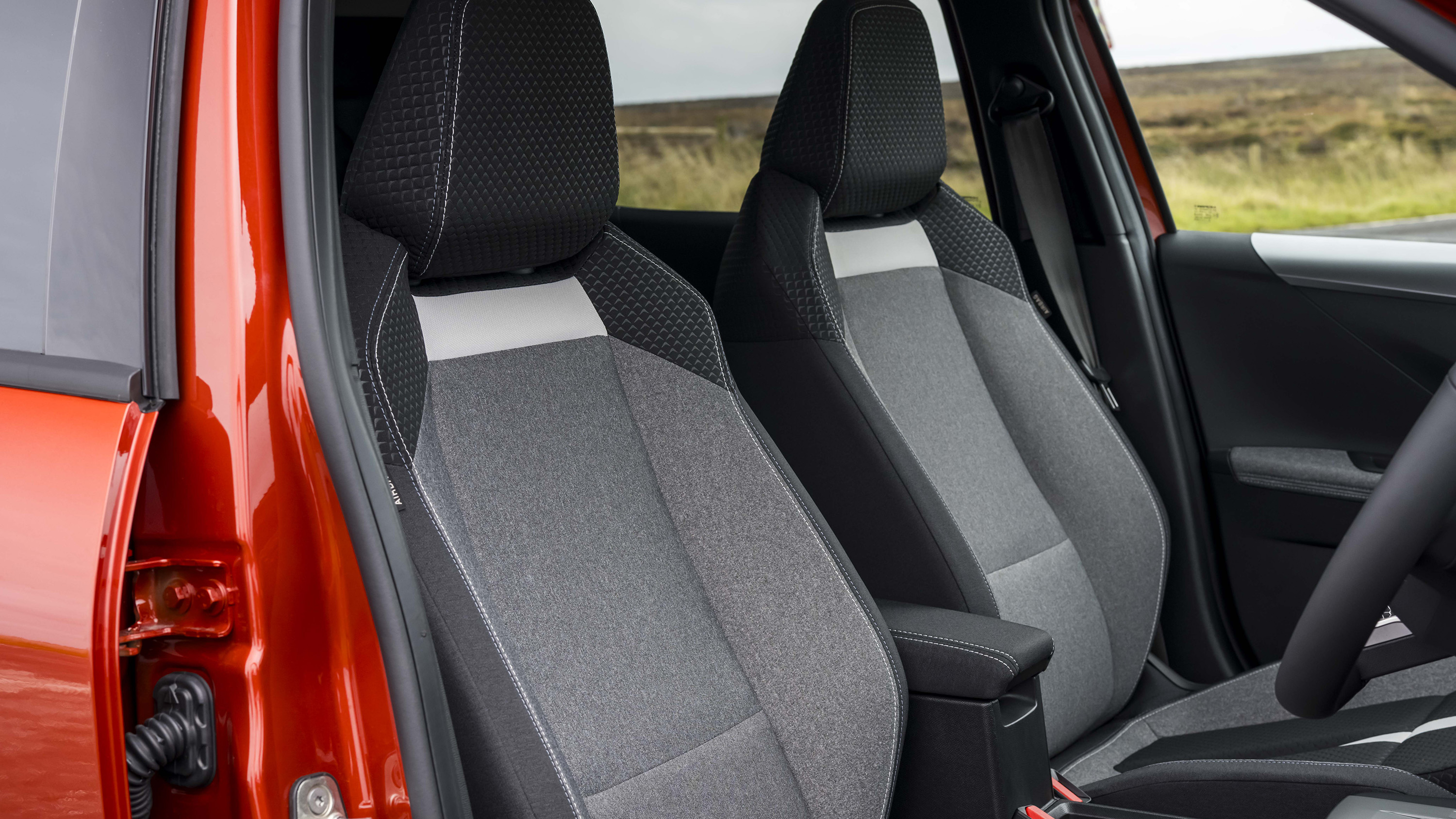 Vauxhall Frontera Electric front Intelli seats