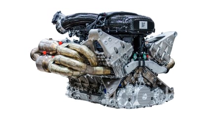Aston Martin Valkyrie Engine 