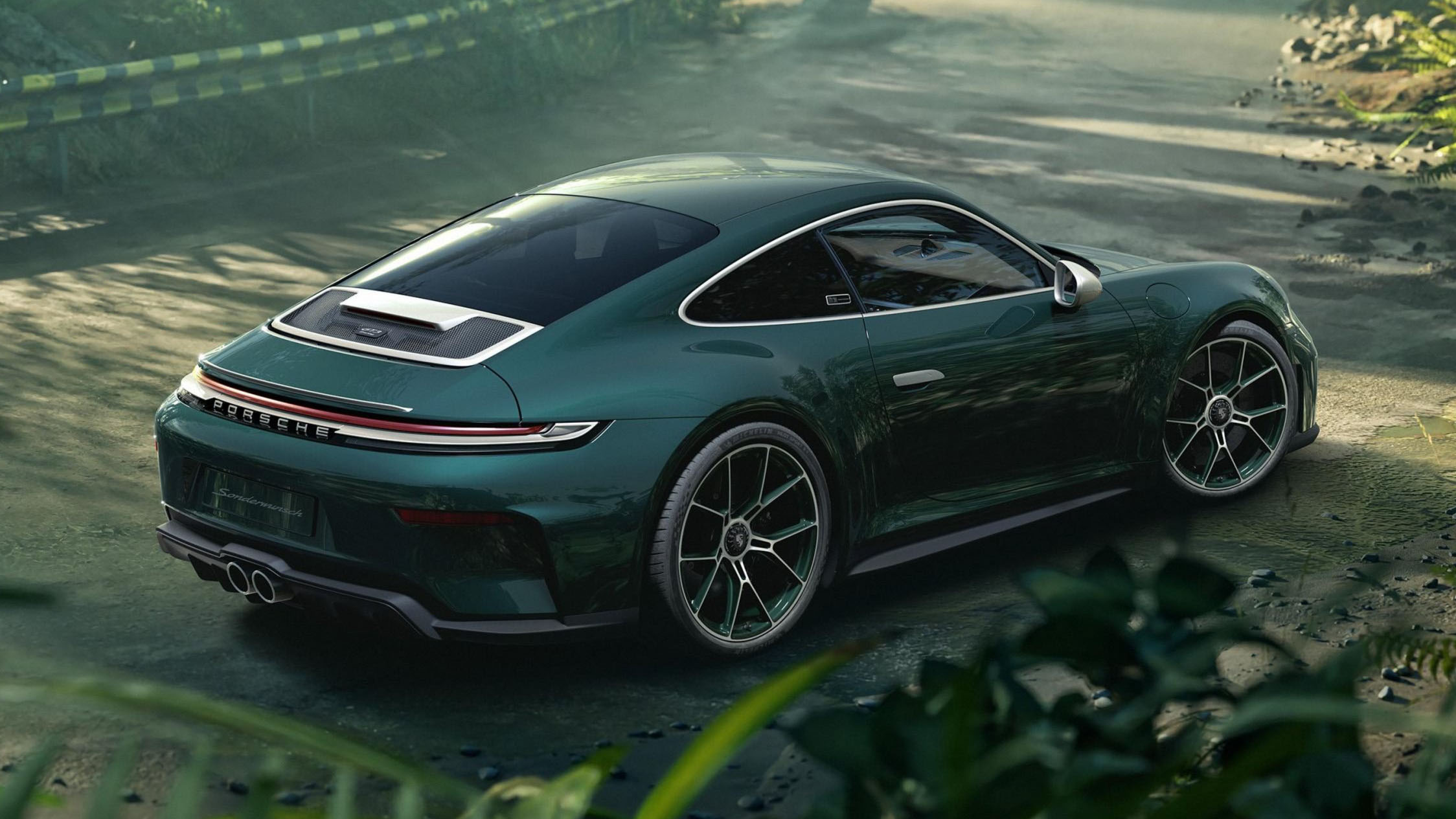 Porsche 911 GT3 Touring Ocelot one off revealed