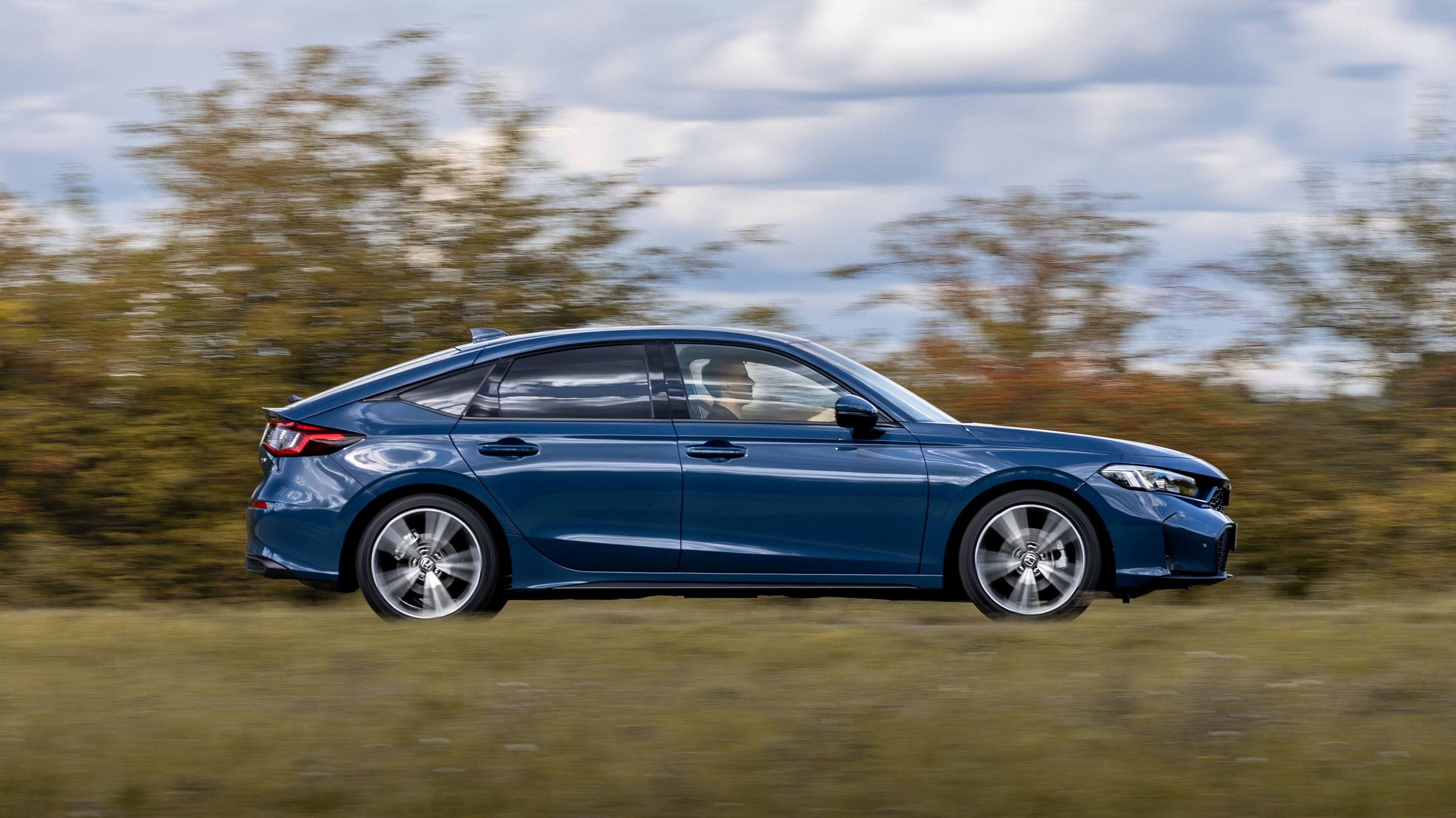 2025 Honda Civic eHEV review Top Gear