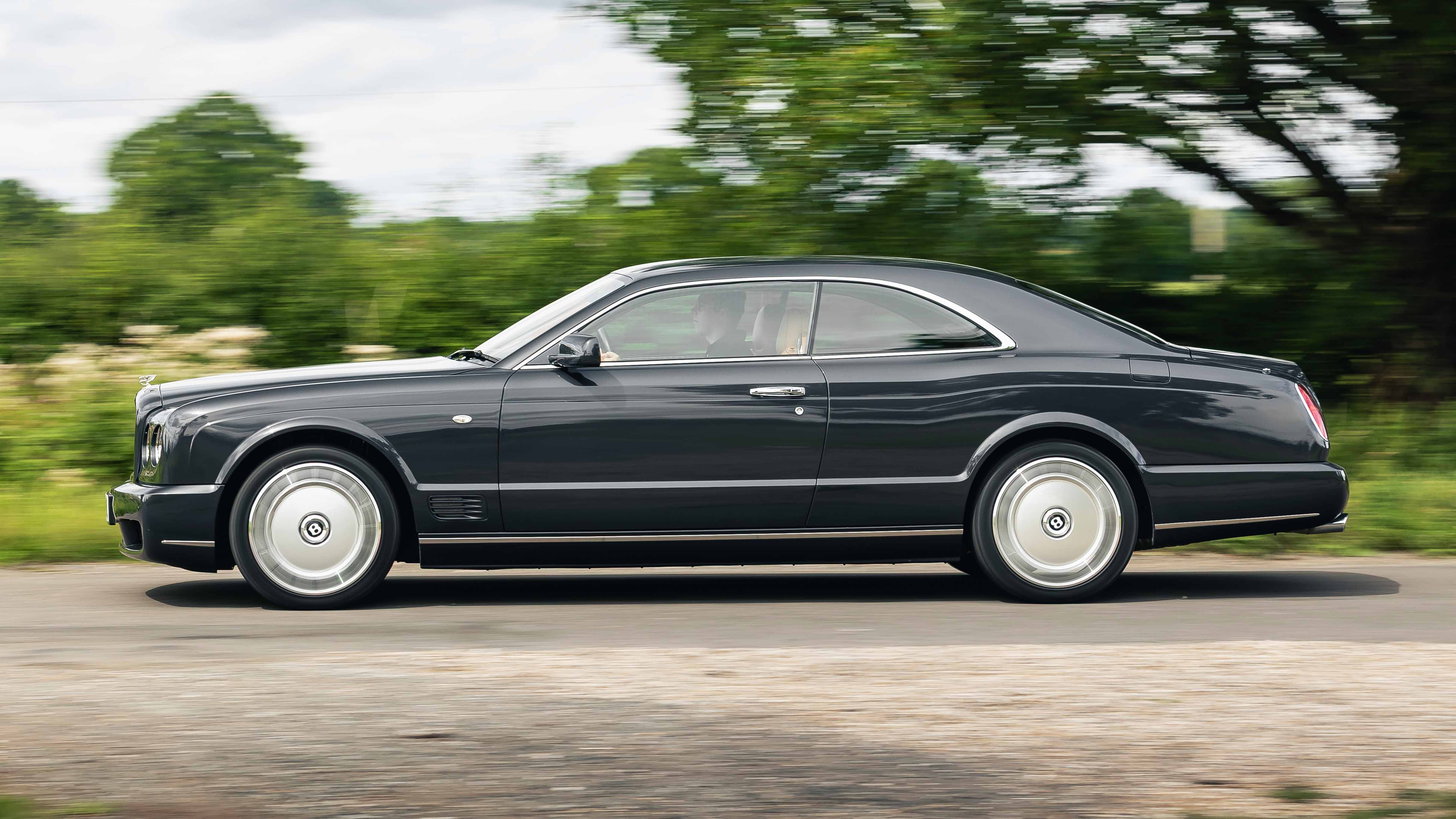Bentley Brooklands Coupe exterior side
