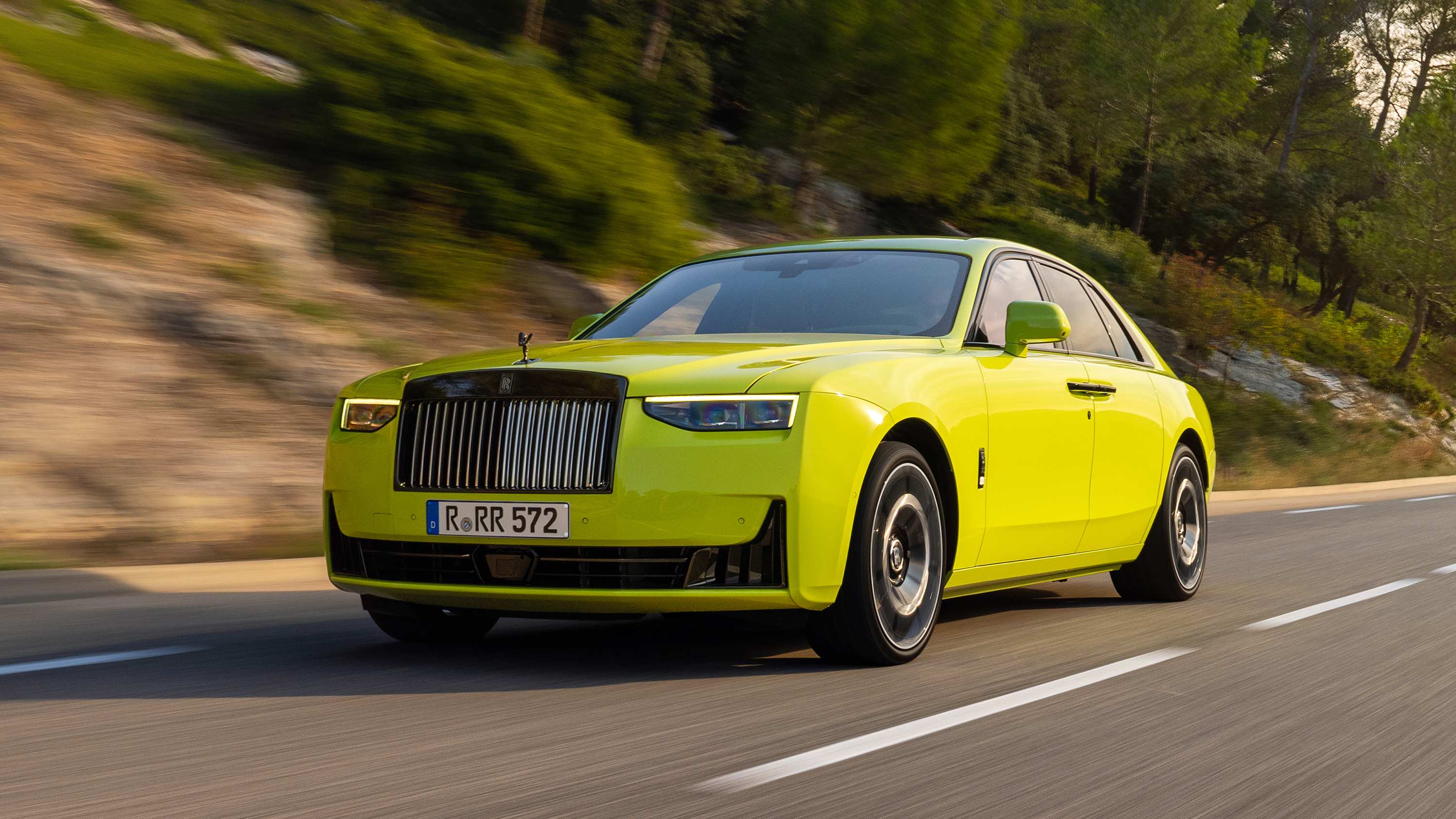 Rolls-Royce Black Badge Ghost Series II Top Gear review