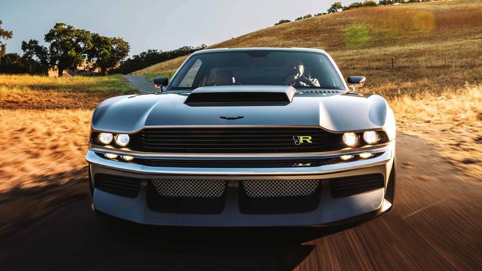 1971 Aston Martin DBS restomod