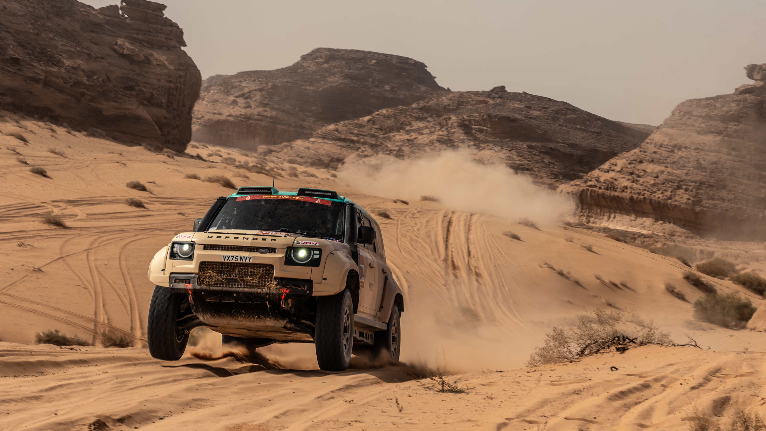 Defender Dakar Stage 3