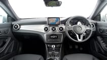 buyers_guide_-_mercedes_cla_2014_-_interior.jpg