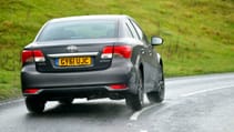 buyers_guide_-_toyota_avensis_2014_-_rear.jpg