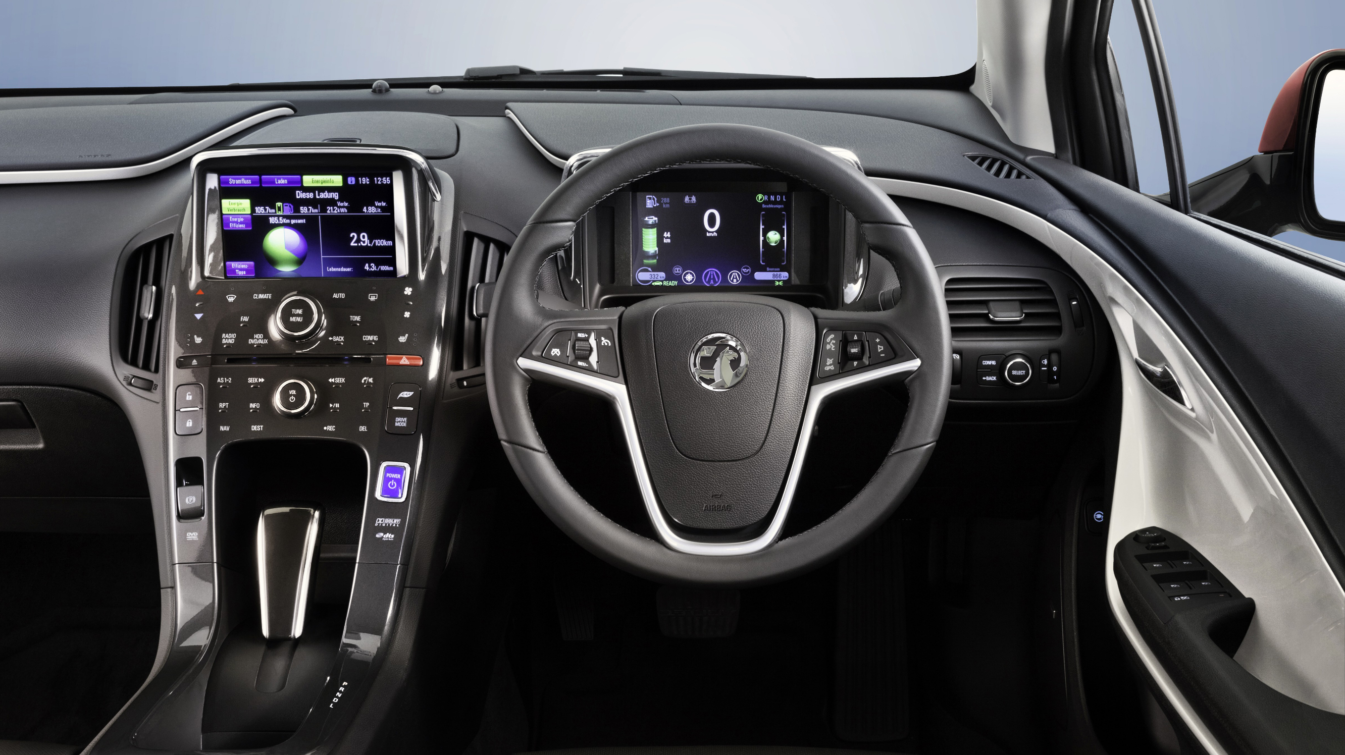 buyers_guide_-_vauxhall_ampera_2014_-_interior.jpg