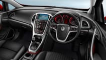 buyers_guide_-_vauxhall_astra_gtc_2014_-_interior.jpg