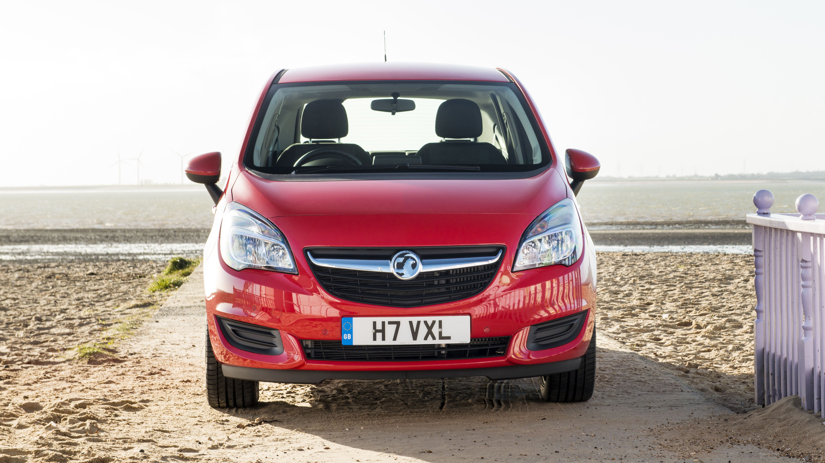 buyers_guide_-_vauxhall_meriva_2014_-_front.jpg