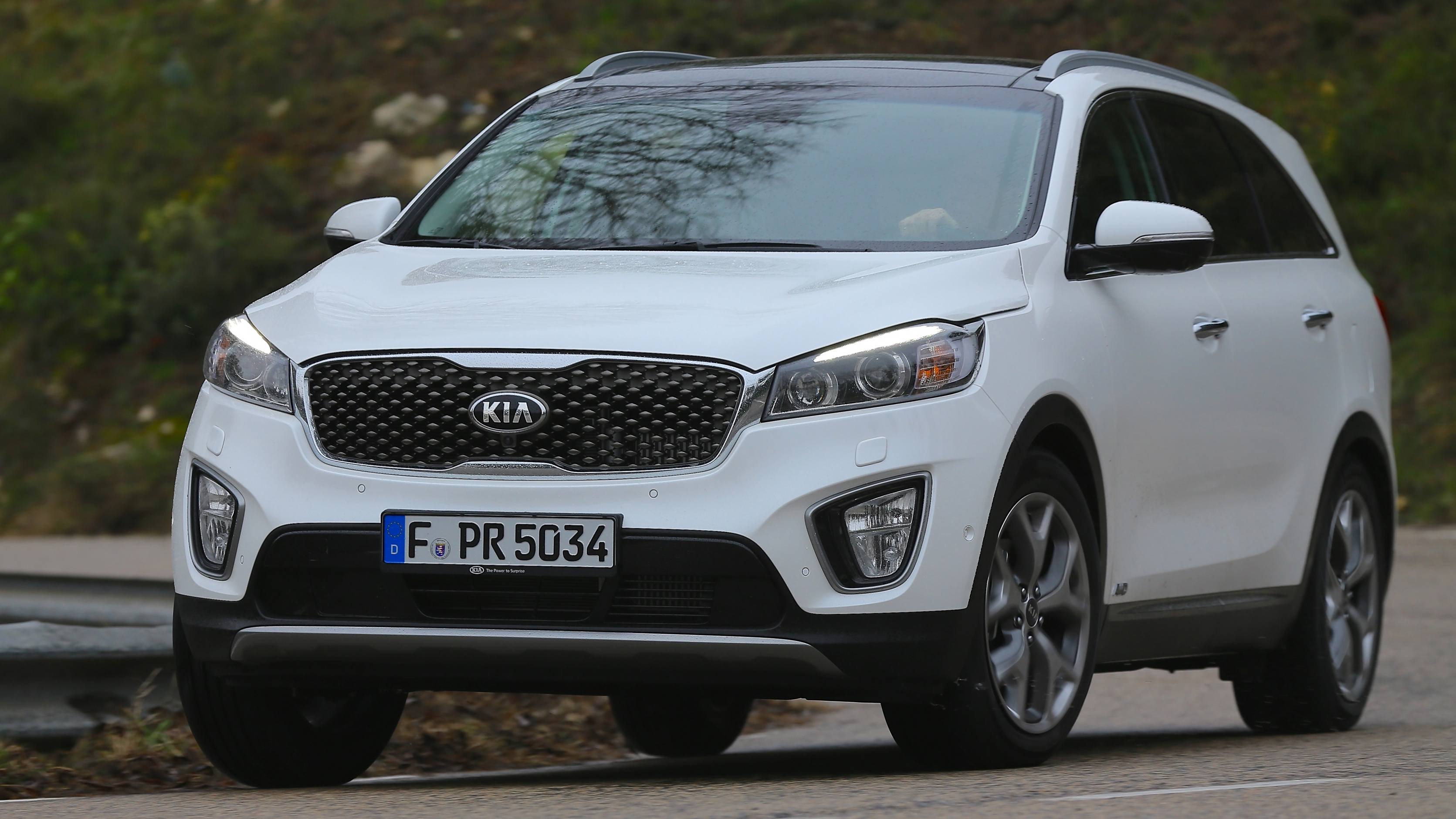 medium-3591-kiasorento.jpg