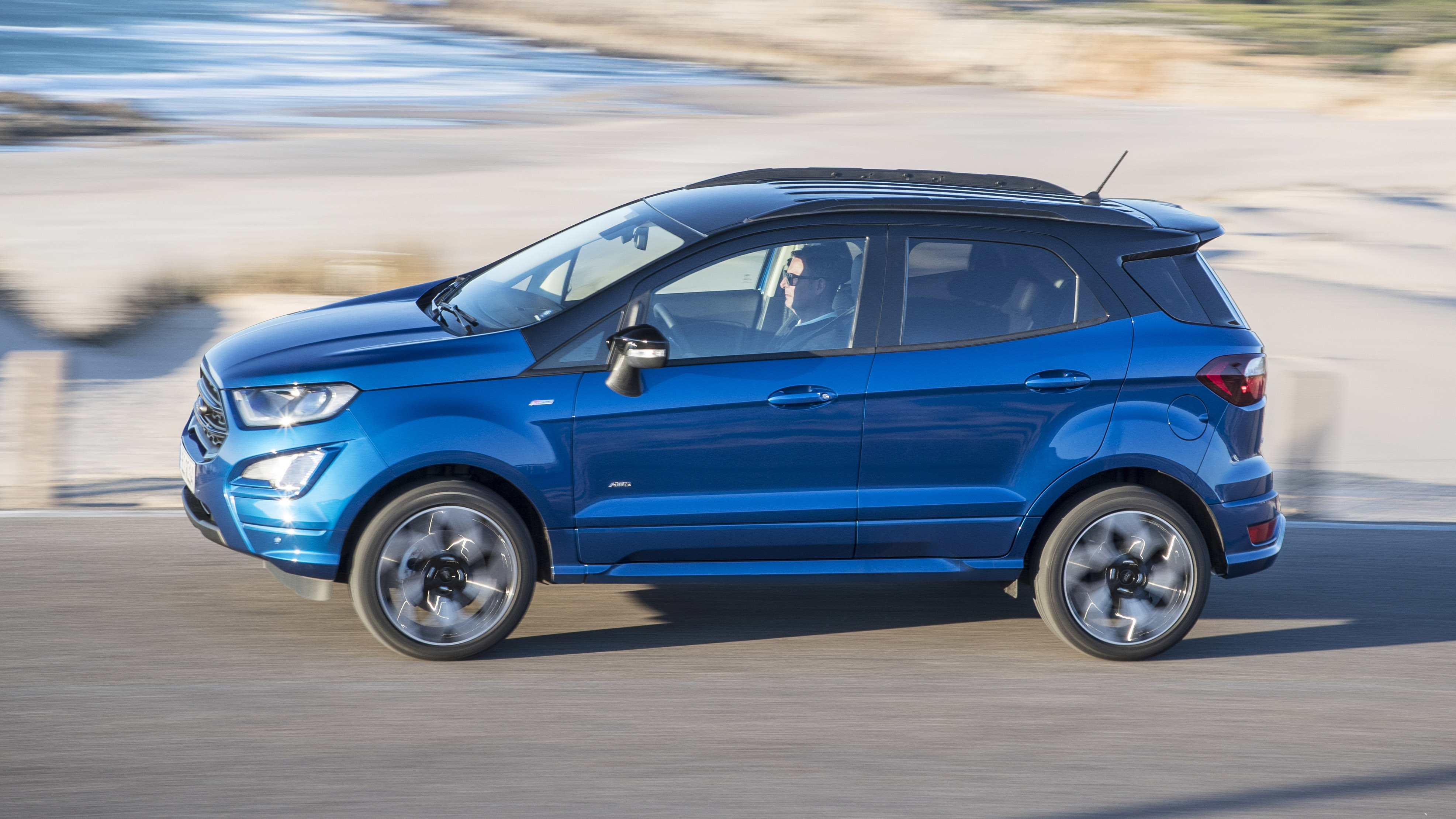 ford_2017_ecosport_021.jpg