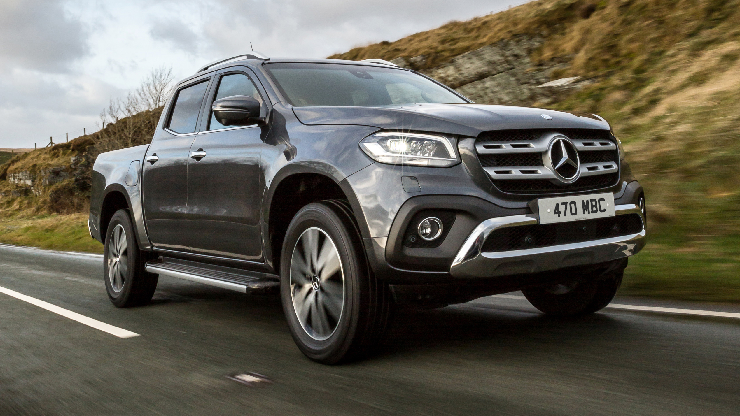 mercedes-benz_x-class-7.jpg