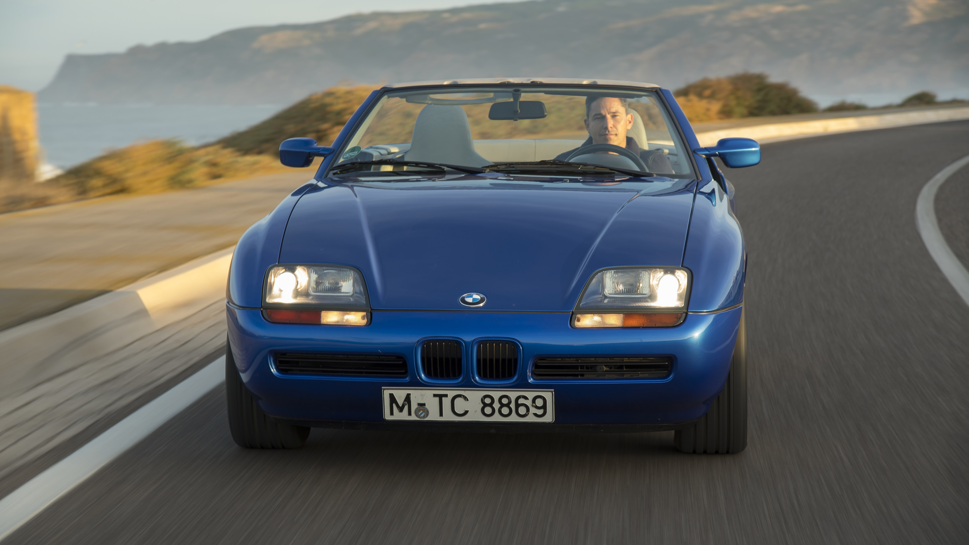 bmw_z1_006.jpg