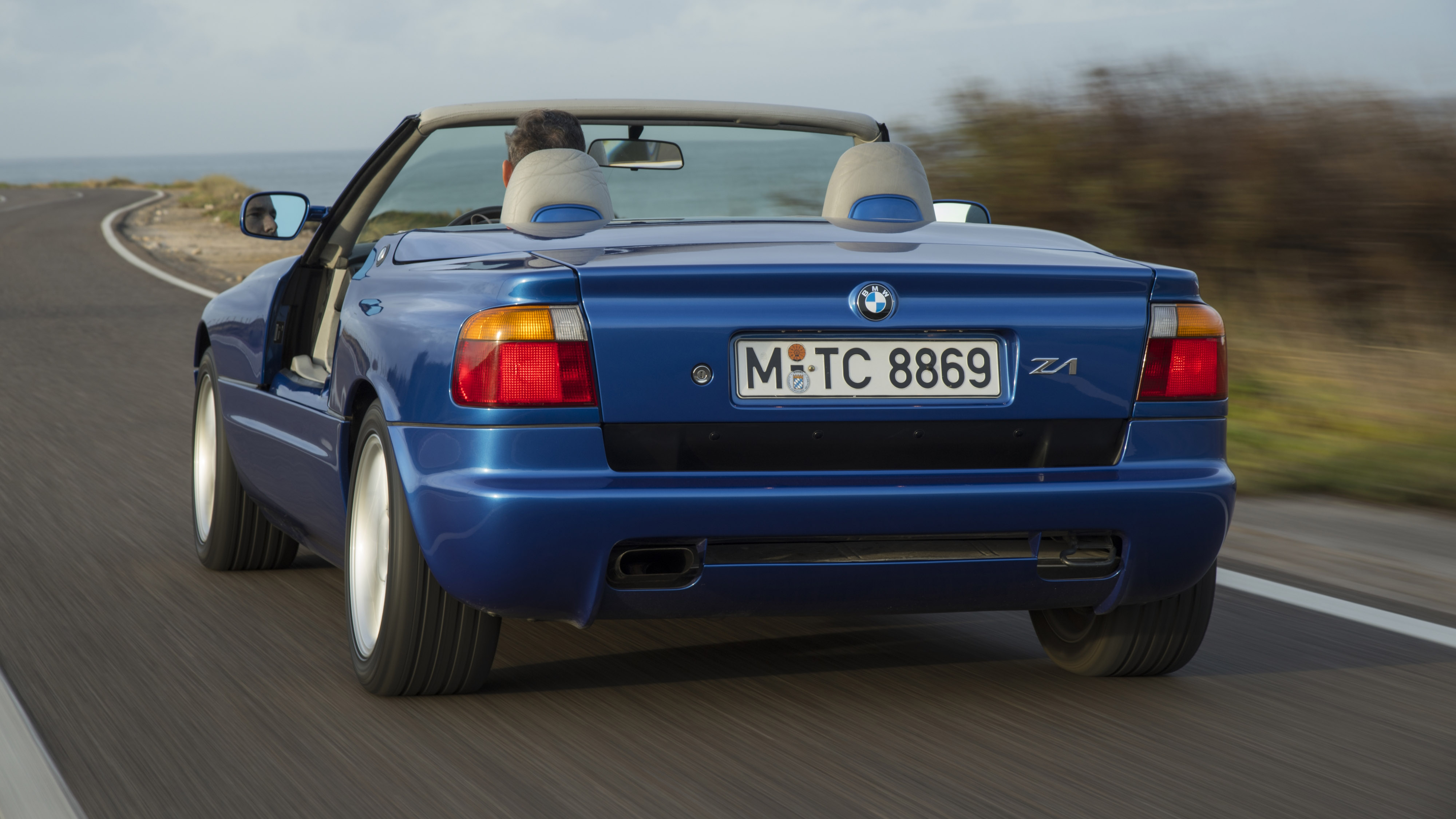 bmw_z1_007.jpg