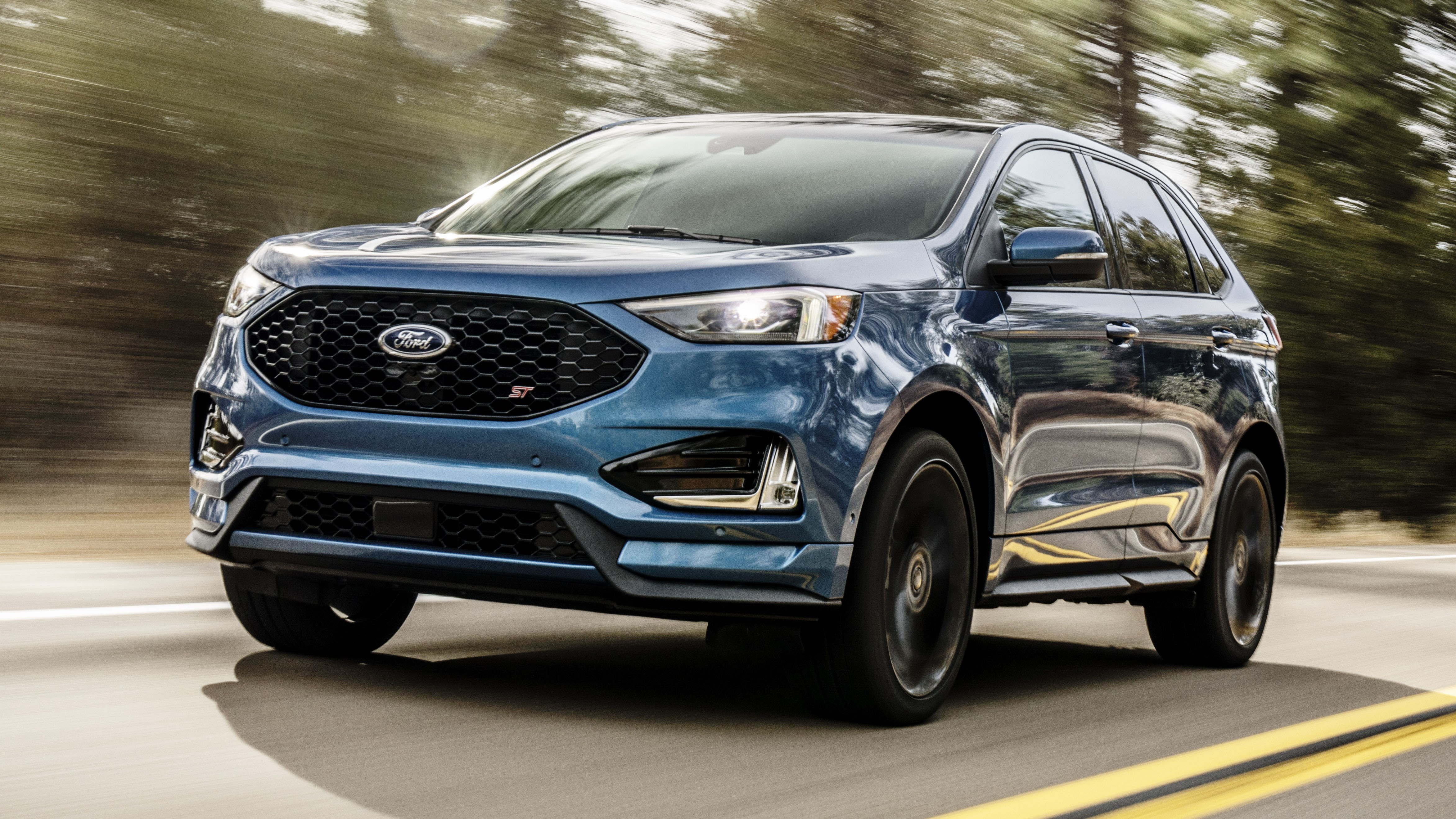 2019-ford-edge-st-4_1.jpg