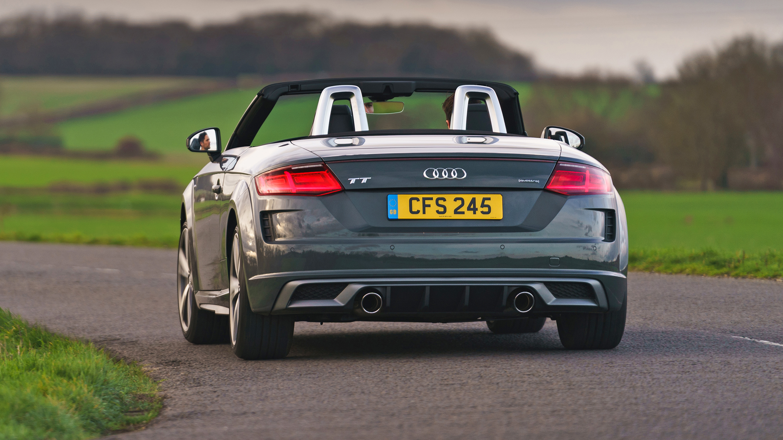 audi_tt_roadster_031.jpg