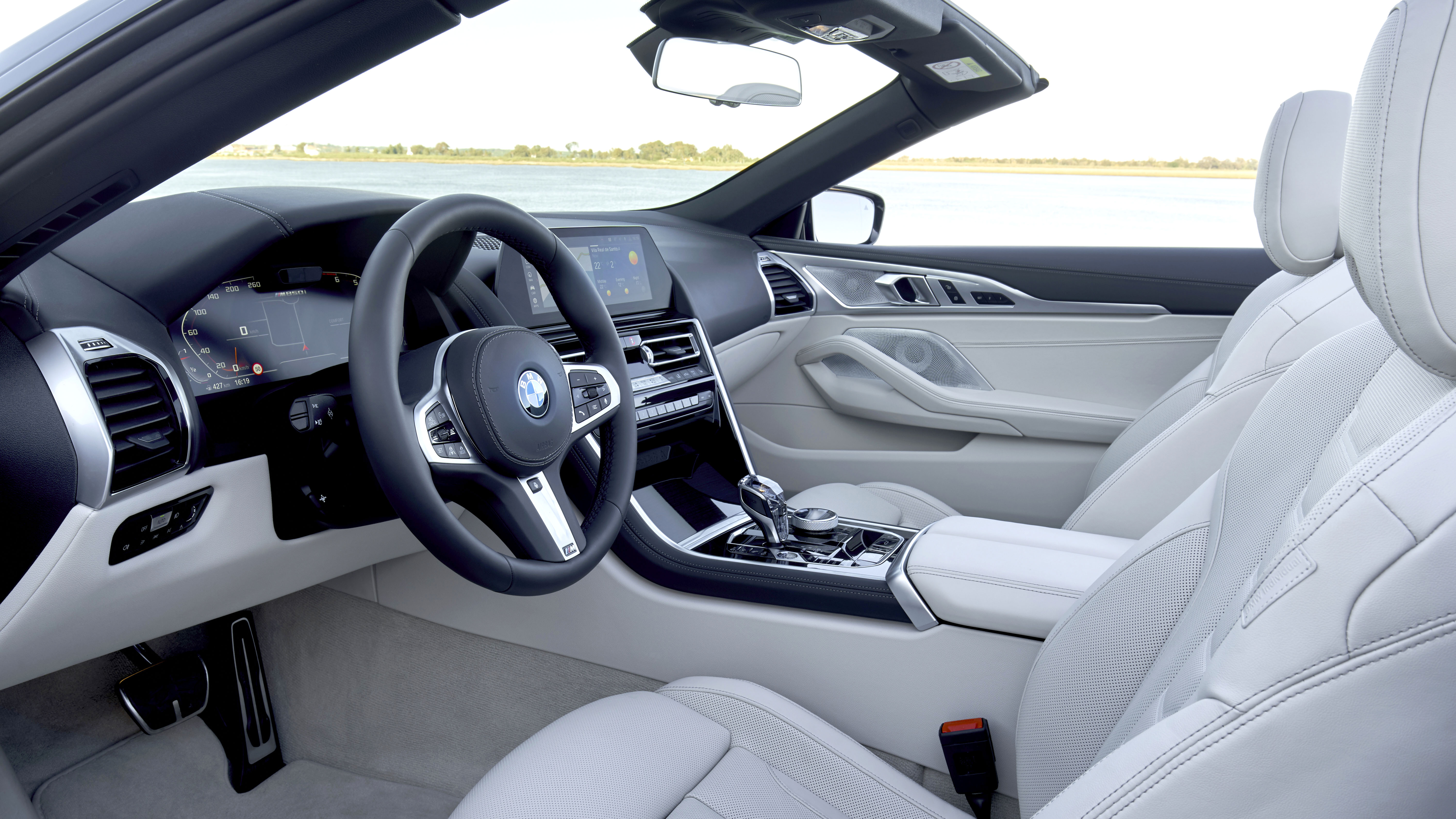 bmw_m850i_xdrive_convertible_54.jpg