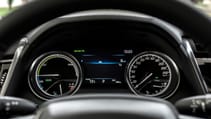 toyota-camry-hybrid-interior-detail-not-uk-spec-15.jpg