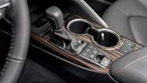 toyota-camry-hybrid-interior-detail-not-uk-spec-16.jpg