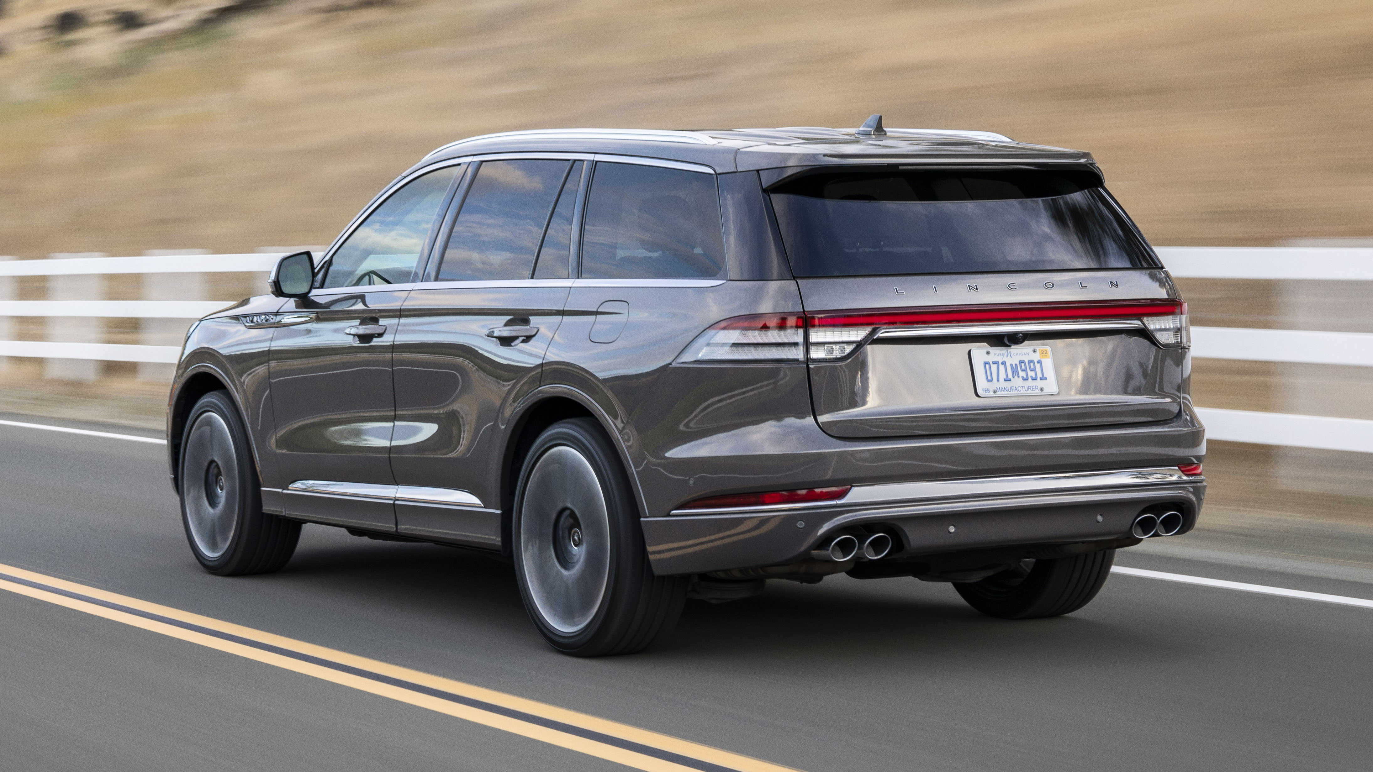 2020-lincoln-aviator4.jpg