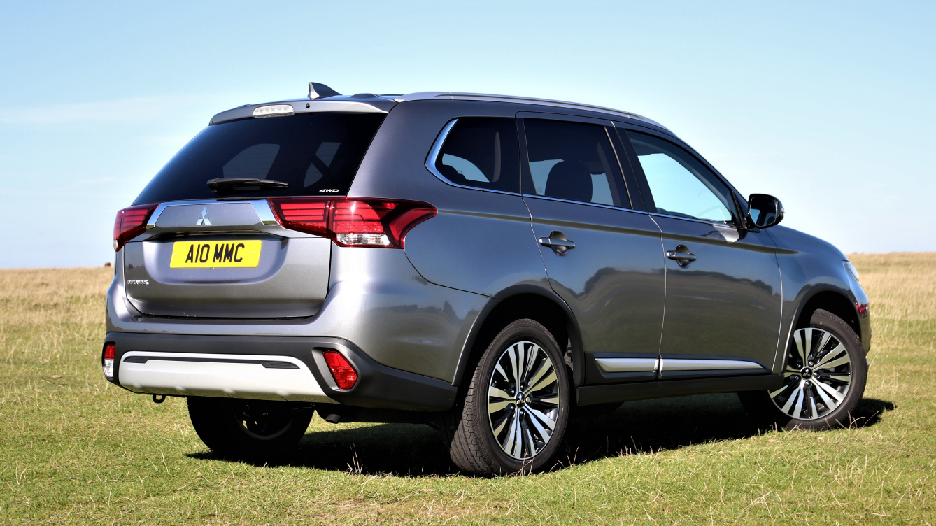 mitsubishi_outlander_petrol_my20-small-15801.jpg