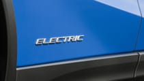 lexus_ux_300e_dpl_011-scaled.jpg