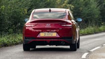 hyundai-i30-fastback-uk-1020-11.jpg