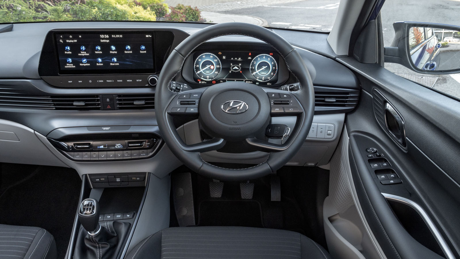 hyundai-new-i20-1020-uk-32.jpg