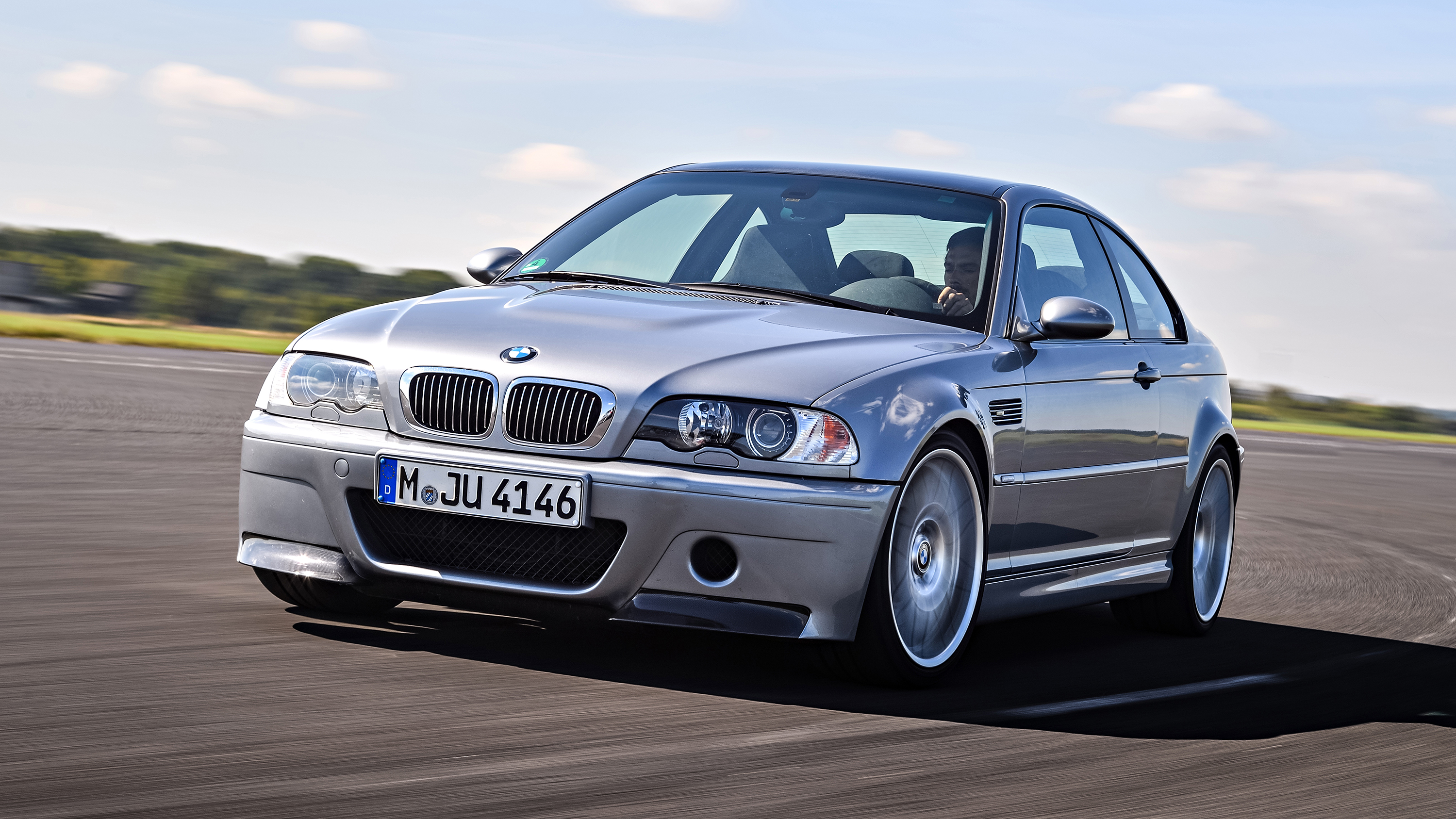 p90236604_highres_the-bmw-m3-csl-e46-0.jpg