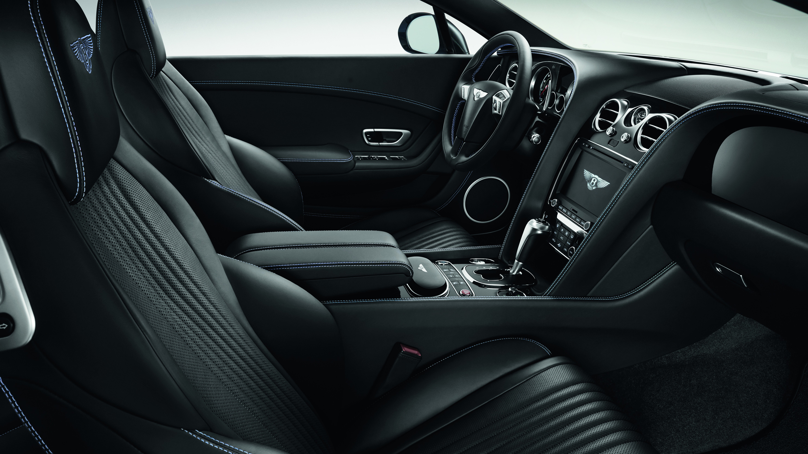 bentley_continental_gt_4.0_v8_s_2dr_auto_-_interior_2_-_2014.jpg