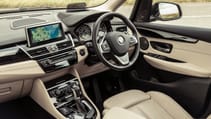 bmw_2_series_218d_sport_5dr_-_interior_3_-_2014.jpg